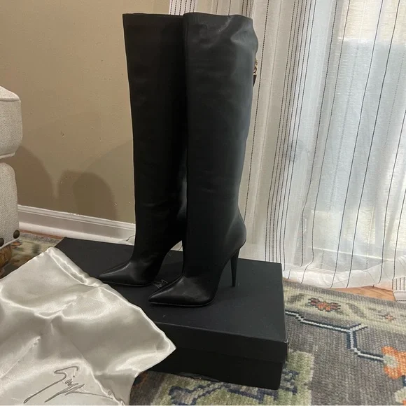 NEW Giuseppe Zanotti Ester Long Heel Boots Size 38